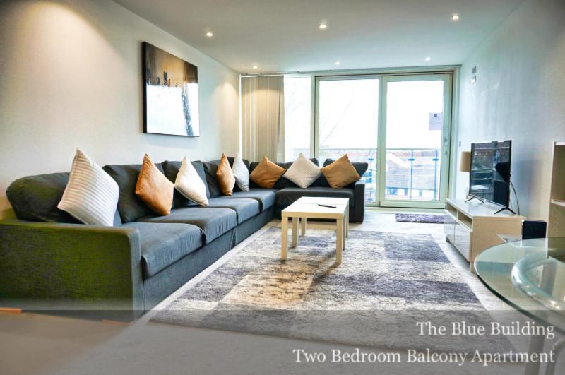 Gunwharf Quays Apartments Портсмут Екстер'єр фото