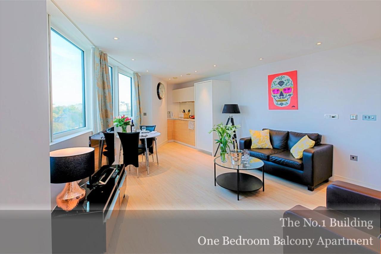 Gunwharf Quays Apartments Портсмут Екстер'єр фото