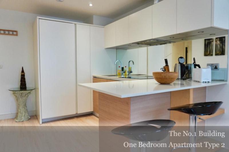 Gunwharf Quays Apartments Портсмут Екстер'єр фото